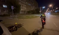 На правобережье Красноярска пьяный мотоциклист попал в ДТП