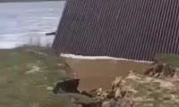 Дом норильчанина рухнул в реку во Владимирской области