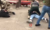 Полицейский спецназ «Гром»  задержал двух иностранных граждан, планировавших сбывать метадон на территории Красноярского края