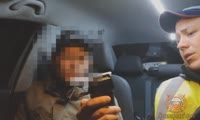 В Курагинском районе Красноярского края полицейские пресекли нетрезвую поездку приятелей на двух автомобилях