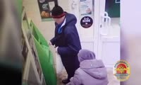 Инцидент в банкомате на улице Амурская