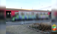 Жителю Красноярского края грозит срок за оскорбительные надписи на электричке 