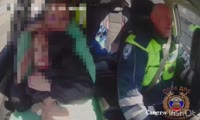 Сотрудники красноярского полка ДПС оперативно доставили в больницу мать с ребенком, получившим травму головы