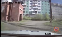 Школьница из Дудинки решила прокатиться на питбайке и попалась полицейским