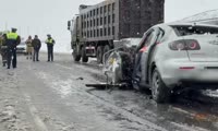 В Норильске водитель легковушки погиб в ДТП с грузовиком