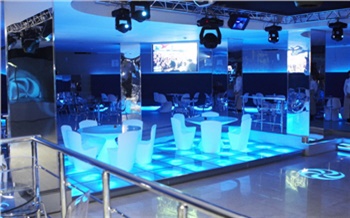 Ещё один новый клуб на Взлетке