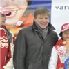 Красноярских олимпийских медалистов встретили цветами и подарками (фото)
