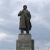Пьедестал памятника Ленину в центре Красноярска находится в аварийном состоянии
