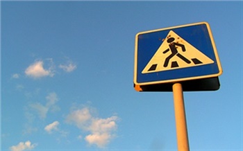 Пешеходы против водителей