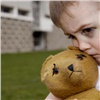 В Красноярском крае насильник напал на ребенка на детской площадке