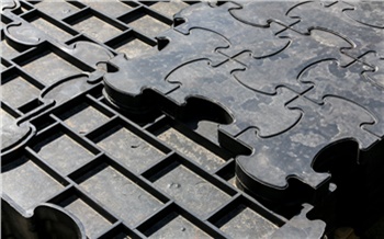 Как это сделано: стройматериалы из пластиковых отходов