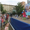 Красноярский мэр посетил праздник талантов в одном из дворов правобережья
