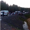 В Балахтинском районе микроавтобус столкнулся с иномаркой, пострадали 9 человек