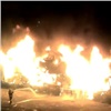 В Красноярске сгорело плавучее кафе «Венеция» (видео)