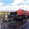 «Взрыва не допустили»: на границе Красноярского края и Хакасии сгорел бензовоз