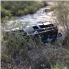 В Красноярском крае автобус с пассажирами упал в реку (видео)