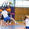 В Красноярске стартовали волейбольные матчи «Лиги чемпионов бизнеса»
