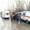 В Красноярске мужчина разбирал аварийный дом и погиб при обрушении