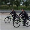 Красноярским полицейским выдали новую форму для катания на велосипедах по набережной