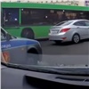 Красноярский автохам трижды нарушил ПДД на глазах у полиции и остался безнаказанным (видео)