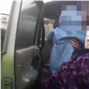 «Покупайте автобус»: в Минусинске многодетную семью оштрафовали за отсутствие детских кресел