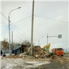 «Исторический момент»: в Красноярске снесли заброшенный пост ГАИ