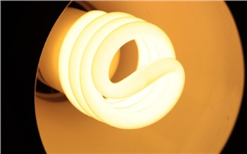 Как опломбировать счетчик и что делать с перегорающими лампочками: топ вопросов Красноярскэнергосбыту от горожан