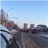 «Академ во льду»: красноярцы не видят эффекта от 334 уборочных машин на дорогах (видео)