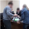 Двух жителей Красноярского края задержали по подозрению в присвоении бюджетных миллионов (видео)