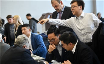 «Мы хотим не просто торговать на границе»: в Красноярске прошла встреча российских и китайских бизнесменов