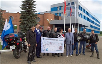 «В погоне за сокровищами»: байкеры Зеленогорска отправились в мотопробег «12 стульев»