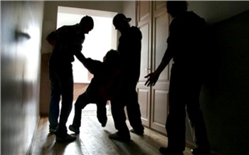 Стрельба по мочкам, смерть на физре и фатальное ножевое: что творится в красноярских школах?