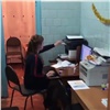 В одной из школ Красноярского края учителя работают в технических помещениях вместо кабинетов (видео)