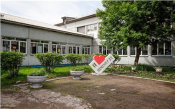 «Почему нельзя было подготовиться заранее?»: красноярцы жалуются на работу поликлиник, детсадов и школ после снятия ограничений