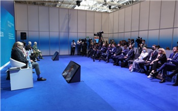 «Партнерство с Японией, правильные технологии, новый потенциал Сибири»: в сингапурской студии КЭФ-2021 обсудили способы преодоления шока пандемии