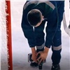 «Здесь рыбы нет»: ролик хоккейного «Сокола» с высверливанием отверстия во льду набрал 29 миллионов просмотров в ТикТоке (видео)