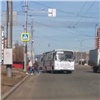 Водитель популярного красноярского автобуса 7 раз нарушил ПДД за один рейс (видео)