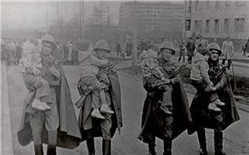 «Незнакомцы здоровались как родные братья и сёстры»: история празднования 9 Мая в Красноярске