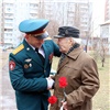 «Мы должны быть благодарны за их усилия, жертвы и слёзы»: в Ленинском и Центральном районах Красноярска поздравили ветеранов 