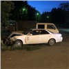 Пьяная жительница Канска угнала «Тойоту» и врезалась на ней в ЛЭП и грузовик
