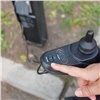 В красноярских парках и скверах появились уличные зарядки для электрических инвалидных колясок 