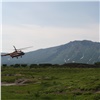 На Камчатке в озеро упал вертолет с туристами. Выжили только восемь