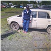 В Красноярском крае перегруженная машина с краденым металлом улетела в кювет