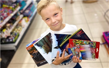 Битва блогеров: сколько стоит собрать ребенка в школу?