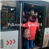 Жители Покровского жалуются на забитые маршрутки и их долгое ожидание 