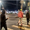Красноярским пешеходам напомнили правила безопасности в осенний сезон