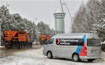 «Чем посыпают асфальт? Как часто чистят? Кто мониторит состояние трасс?»: как дороги Красноярского края готовят к зиме