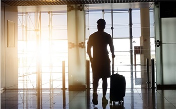 «Спрос на заграницу практически на нуле»: как выживает туризм после санкций и куда податься красноярцам