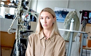 «Говорю о красоте, а они хотят льва на стену»: как живет на стипендию и подработки красноярская студентка-скульптор