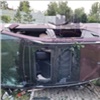 В Красноярске нетрезвый водитель на «Ниссане» врезался в «Мазду» и разнес свое авто об столб (видео)